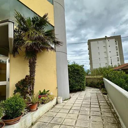 Se079 - Senigallia, Bilocale Con Giardino Vicino Al Mare * 세니갈리아