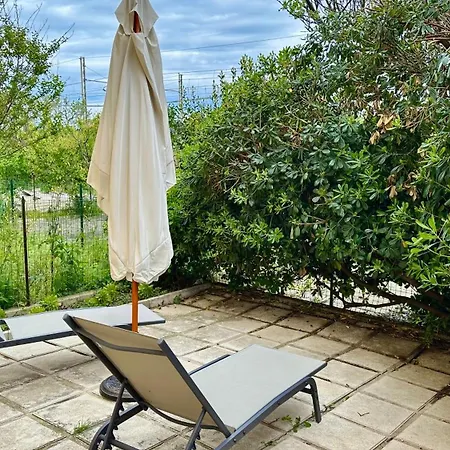 Se079 - Senigallia, Bilocale Con Giardino Vicino Al Mare 세니갈리아